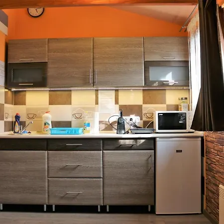 Eszter Nyaralohaz Chalet Zánka