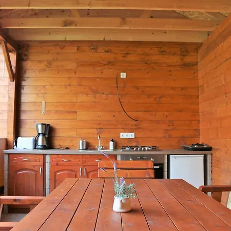 Eszter Nyaralohaz Chalet Zanka